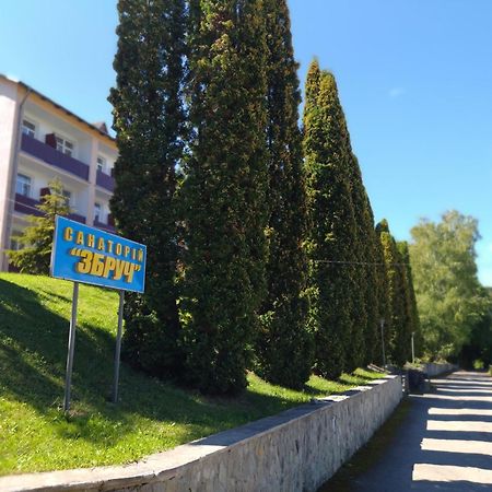 Готель Санаторій Збруч Сатанів Екстер'єр фото